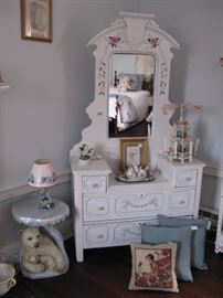                       Hand painted Victorian dresser and               
                               cute polar bear table     