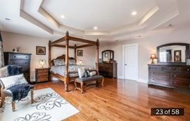 Absolutely beautiful bedroom set from Australia