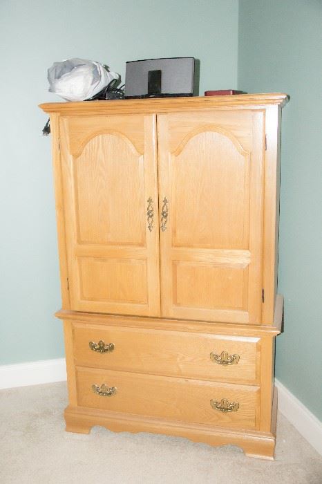 tv armoir with 2 drawers