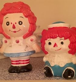 Raggedy Ann and Andy salt and pepper shakers
