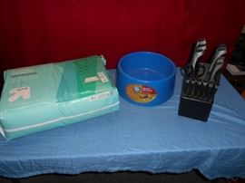 Disposable Bed Pads, Heated Water Bowl and Knife S ...