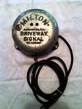 Milton driveway signal