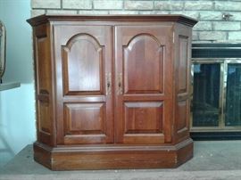 Ethan Allen Cherry Wood Buffet