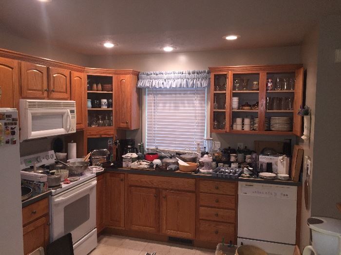 PORTAGE / STERLING OAKS ESTATE SALE starts on 11/29/2018