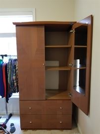 wonderful wardrobe/TV cabinet. 