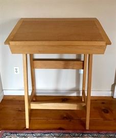 Charles Webb Standing Desk -Oak Cambridge, Massachusetts, 1970s Slant lid with compartment below 