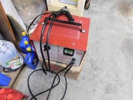 30 Amp Battery Charger