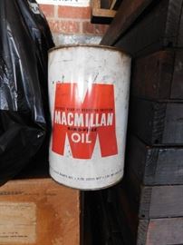 Macmillan Oil Can