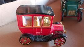 Vintage Tin Litho Car