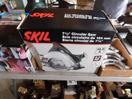 Skil Circular Saw in Box