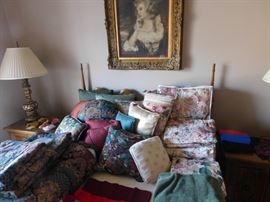 Assorted Pillows/Linens