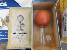 Old Continental Breast Pump