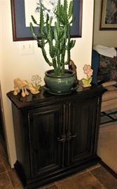 2 Dr. Foyer Cabinet, Large Cacti Plant
