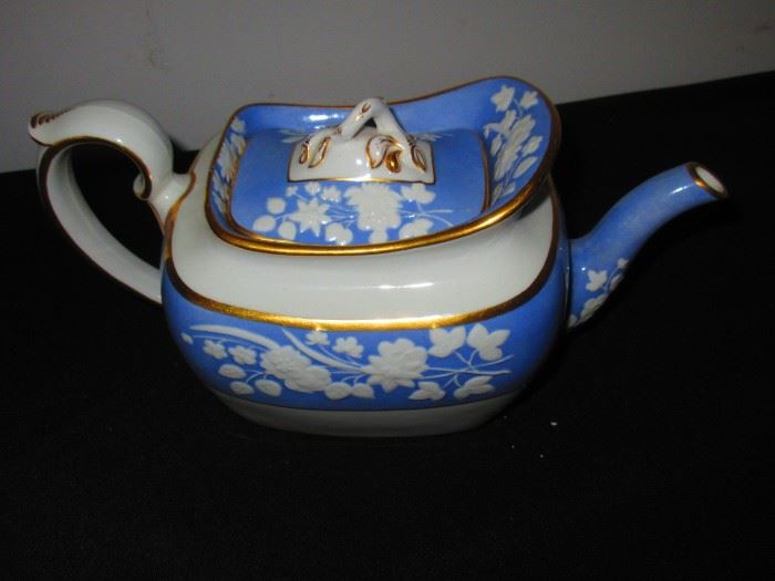 18th century porcelain teapot
