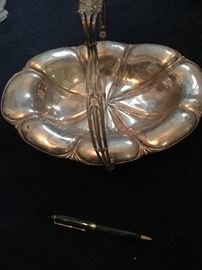 Sterling handled basket 