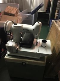 Singer sewing machine