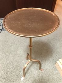 Dainty little drinks table. 