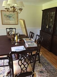 Kindle dining room set