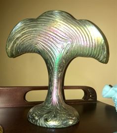  Iridescent fan shaped vase 