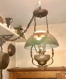 Wonderful antique hanging hurricane lamp — Works