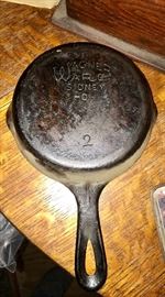 Wagner cast iron #2 fry pan