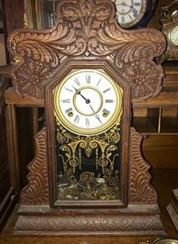 Vintage wooden mantel clock - in the East Lake Style