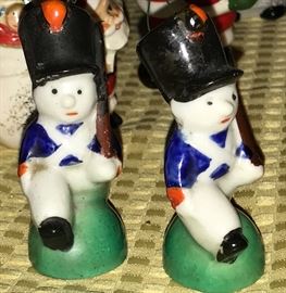 Vintage  ceramic Christmas Soldiers 