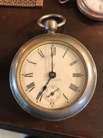  Vintage Elgin pocket watch 