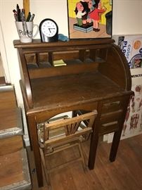 Child or teen's roll top desk and chair-open