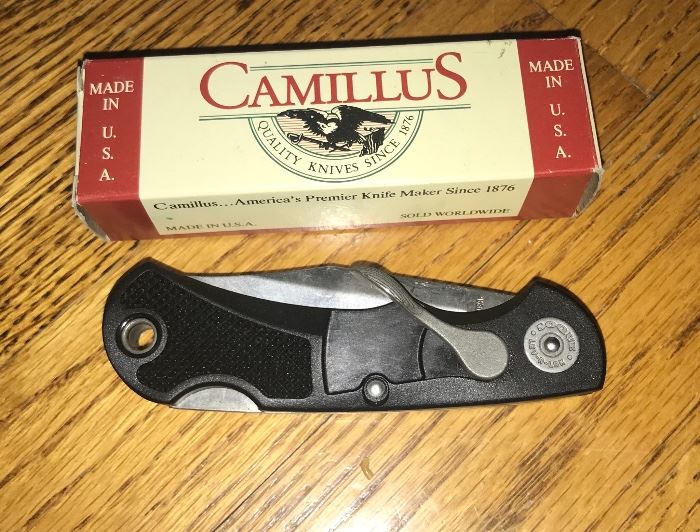 Camillus pocket knife 