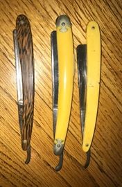 Vintage straight razor blades - Razor on the far left is sold