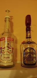 gallon glass bottles with pump