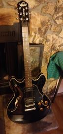 Oscar Schmidt Delta King.