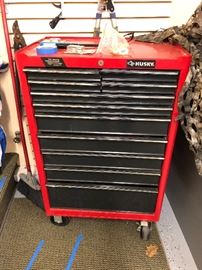 Husky tool chest 
