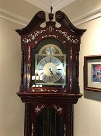 Chinese mother of pearl inlaid clock