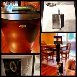 ULTIMATE MAN- ROOM ACCESSORY: Beer keg cooler and tap!