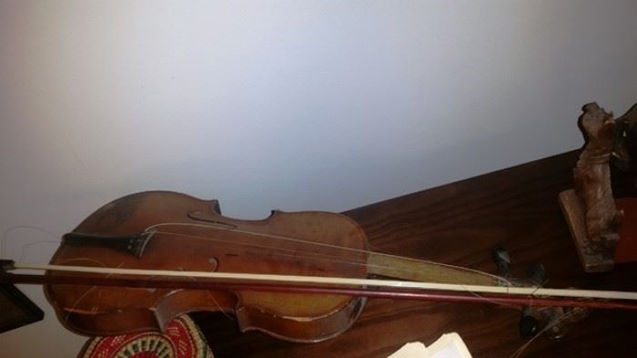 Violin with Bow - Brand Name on Back