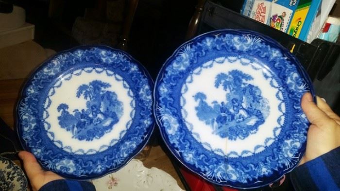 Flo - Blue Plates