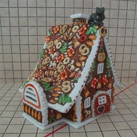 Villeroy and Boch Gingerbread House