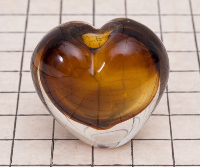 Art Glass Heart Vase