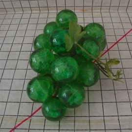 Green Lucite Grape Cluster