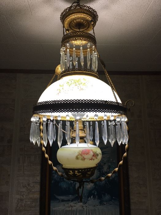 Stunning Victorian Chandelier with Crystals