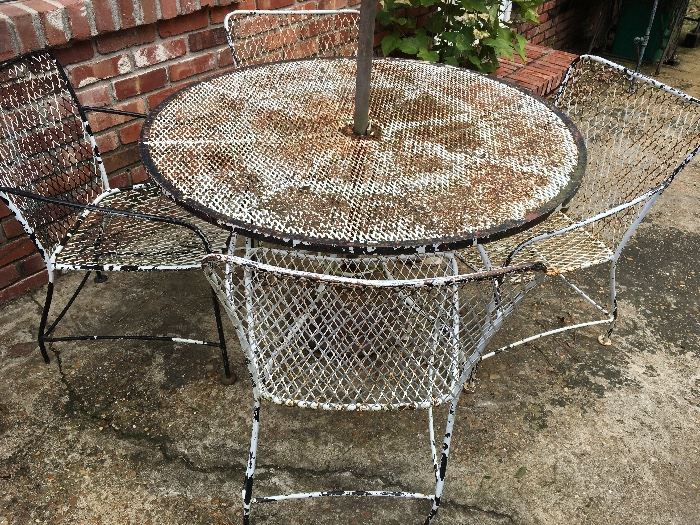 Vintage Iron Patio Table with 4 Chairs