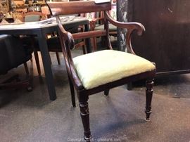 Click Here to See All Photos, Buy Now Prices, Current Bid and to Register to Bid: www.gleatons.com/auction/349