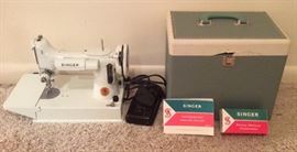 1964 Singer 221K white Featherweight sewing machine (Front edge of case is damaged - we have the top part of latch)