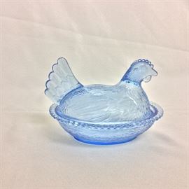 Rooster Dish with Lid. 7" L. 