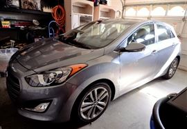 2016 Hyundai Elantra GT only 15,500 miles.