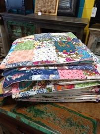 Quilt pillow covers