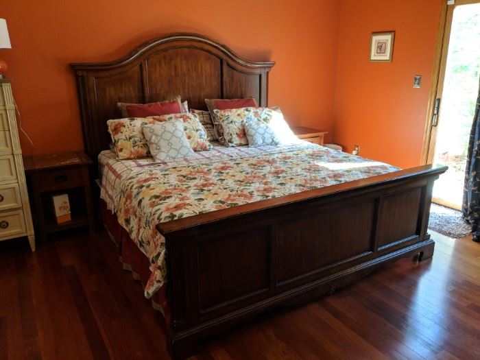 King size bed. (Mattress, box spring and comforter Not for sale)