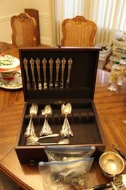 STERLING FLATWARE SET